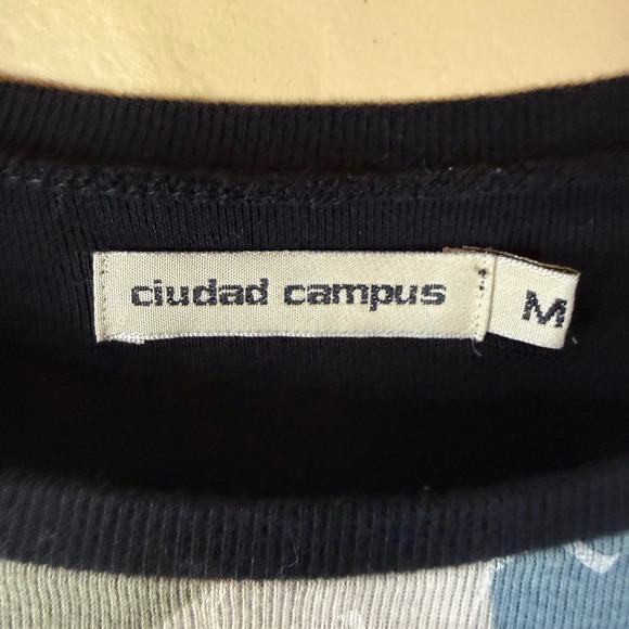 Ciudad Campus Barcelona Y2K RARE Graphic Long Sleeve Top Womens Medium Boho - Picture 2 of 6